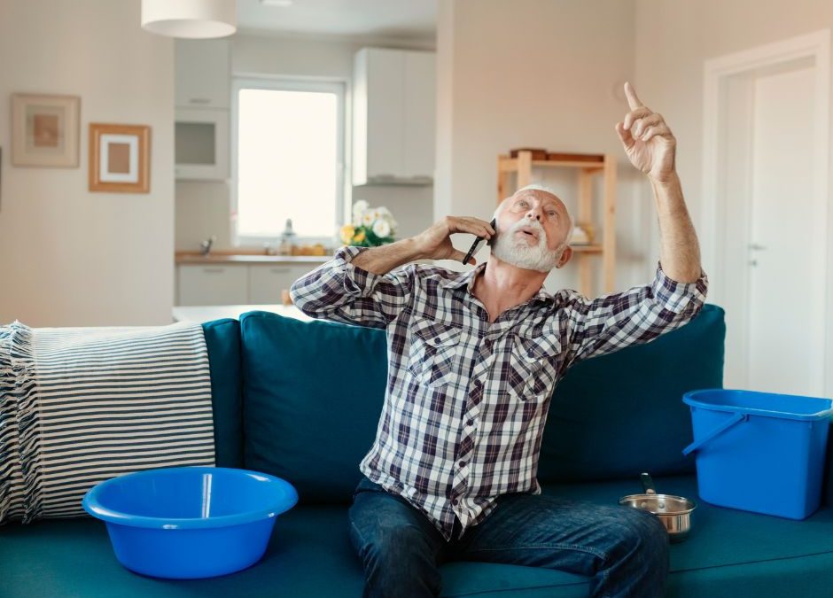 Najczęstsze problemy z dachami: Jak je rozpoznać i naprawić?